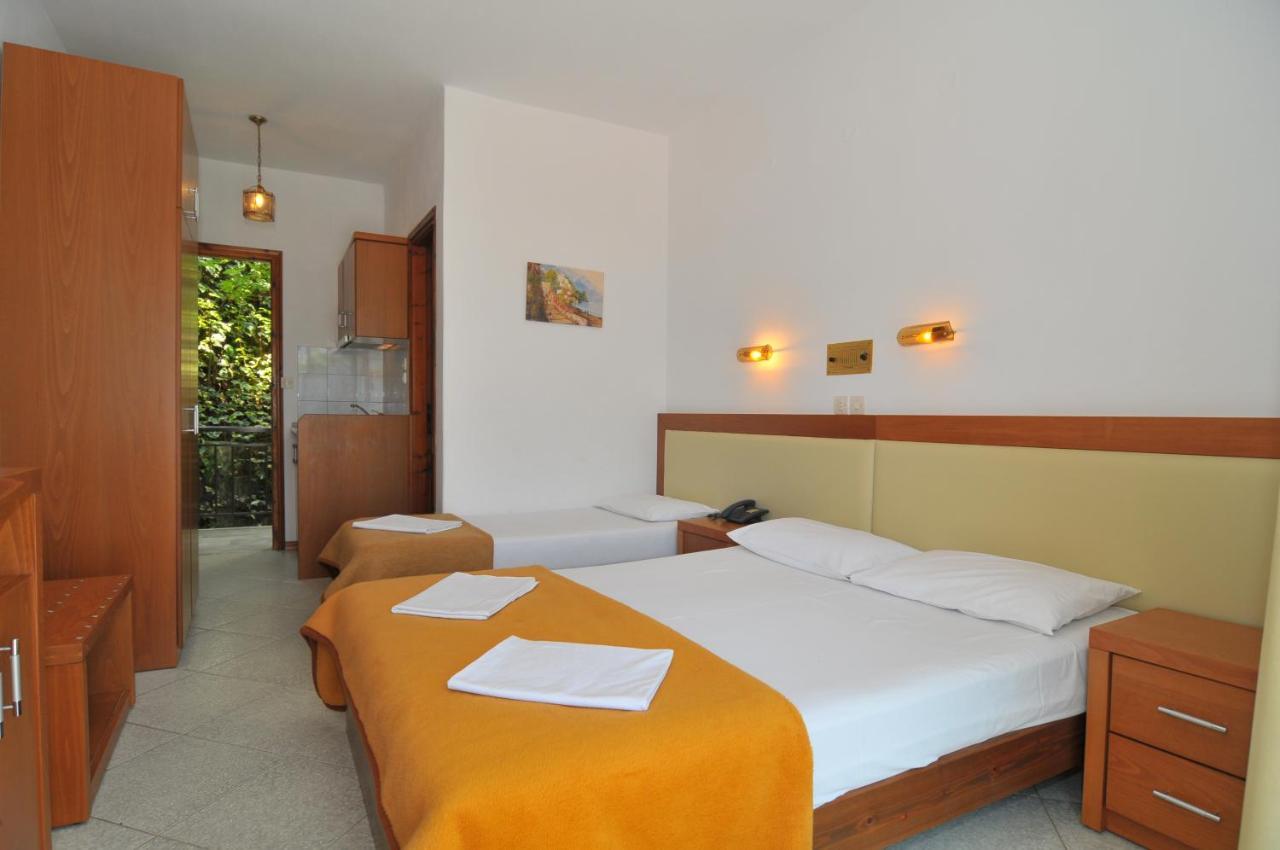 Hotel Emerald Chrysi Ammoudia Exterior photo